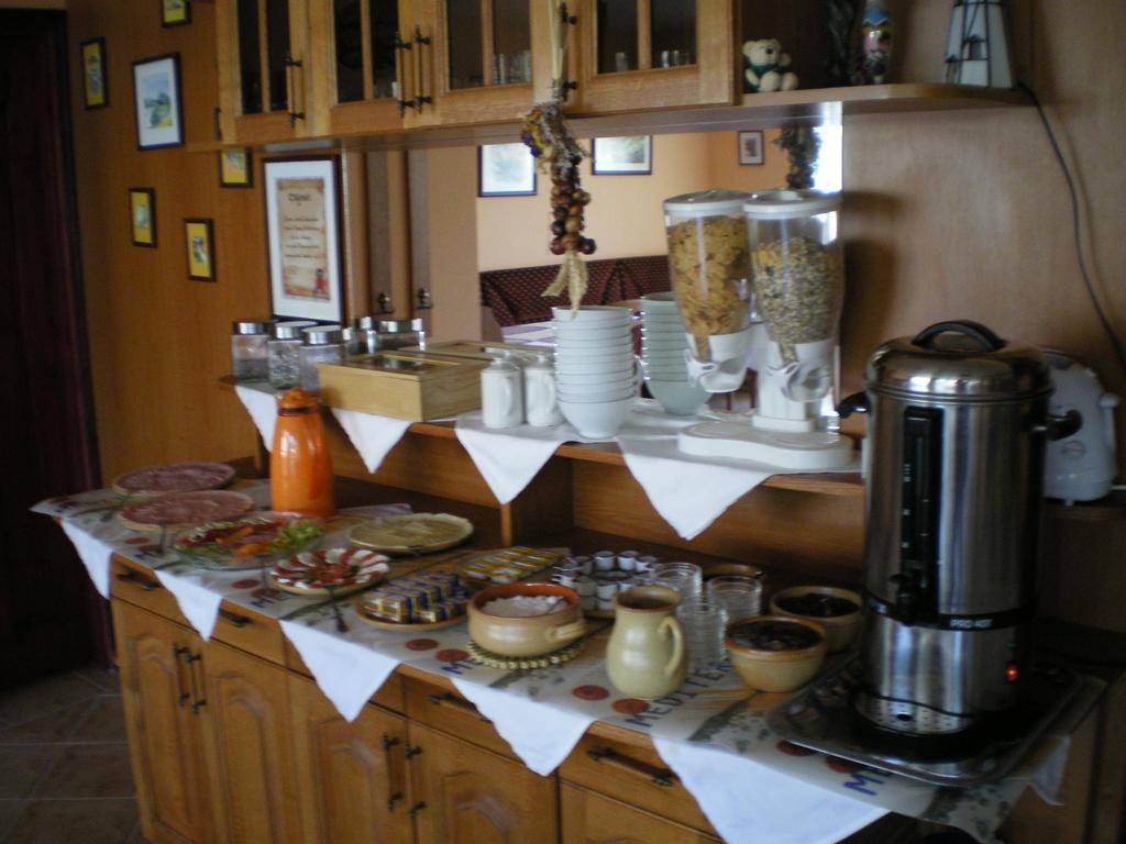 Mediterran-Apartmanok-Harkany Bagian luar foto